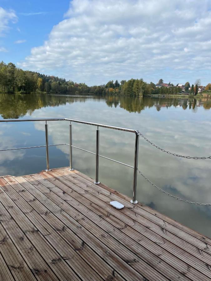فندق Waidlerland Hausboot 1 فالدكيرشن المظهر الخارجي الصورة